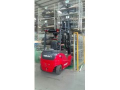 電動(dòng)叉車維修_湘潭諾力叉車